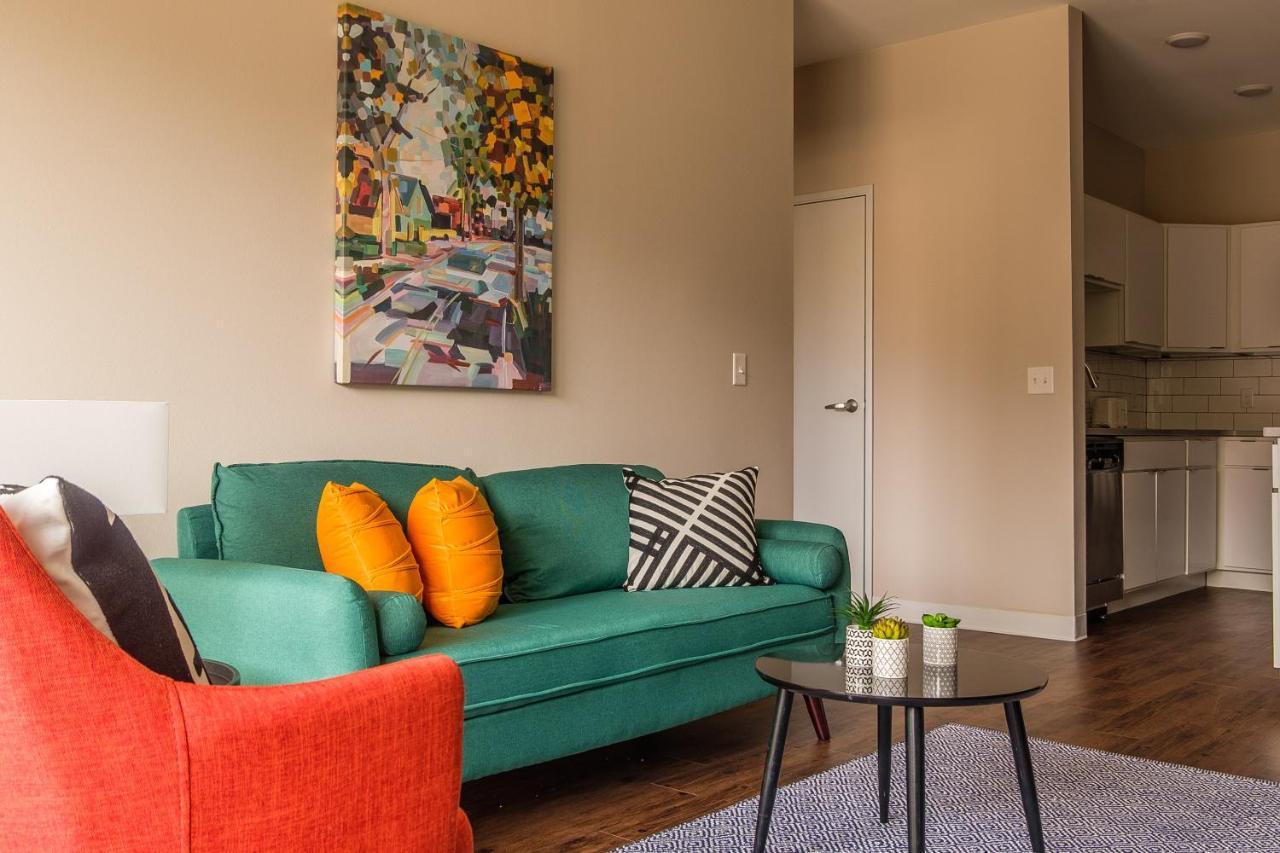Frontdesk Core Apts Campustown Ames Rum bild