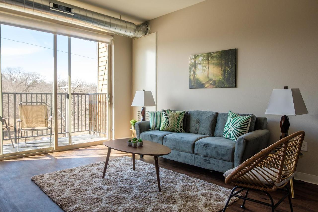 Frontdesk Core Apts Campustown Ames Rum bild